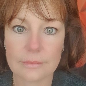 Meet your Posher, Leaza